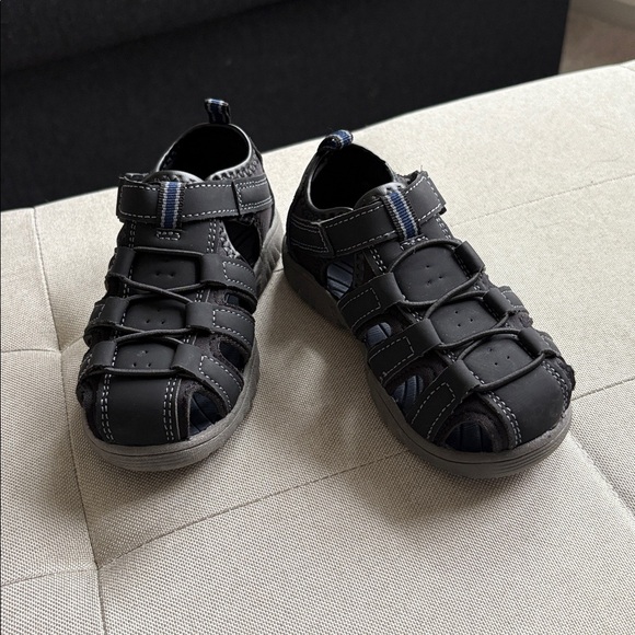 Eddie Bauer Black Kids Sandals - Picture 1 of 4